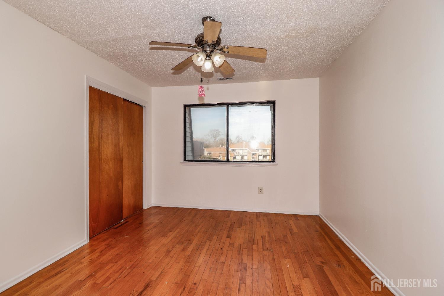 107 Edison Glen, Edison, NJ, 08837