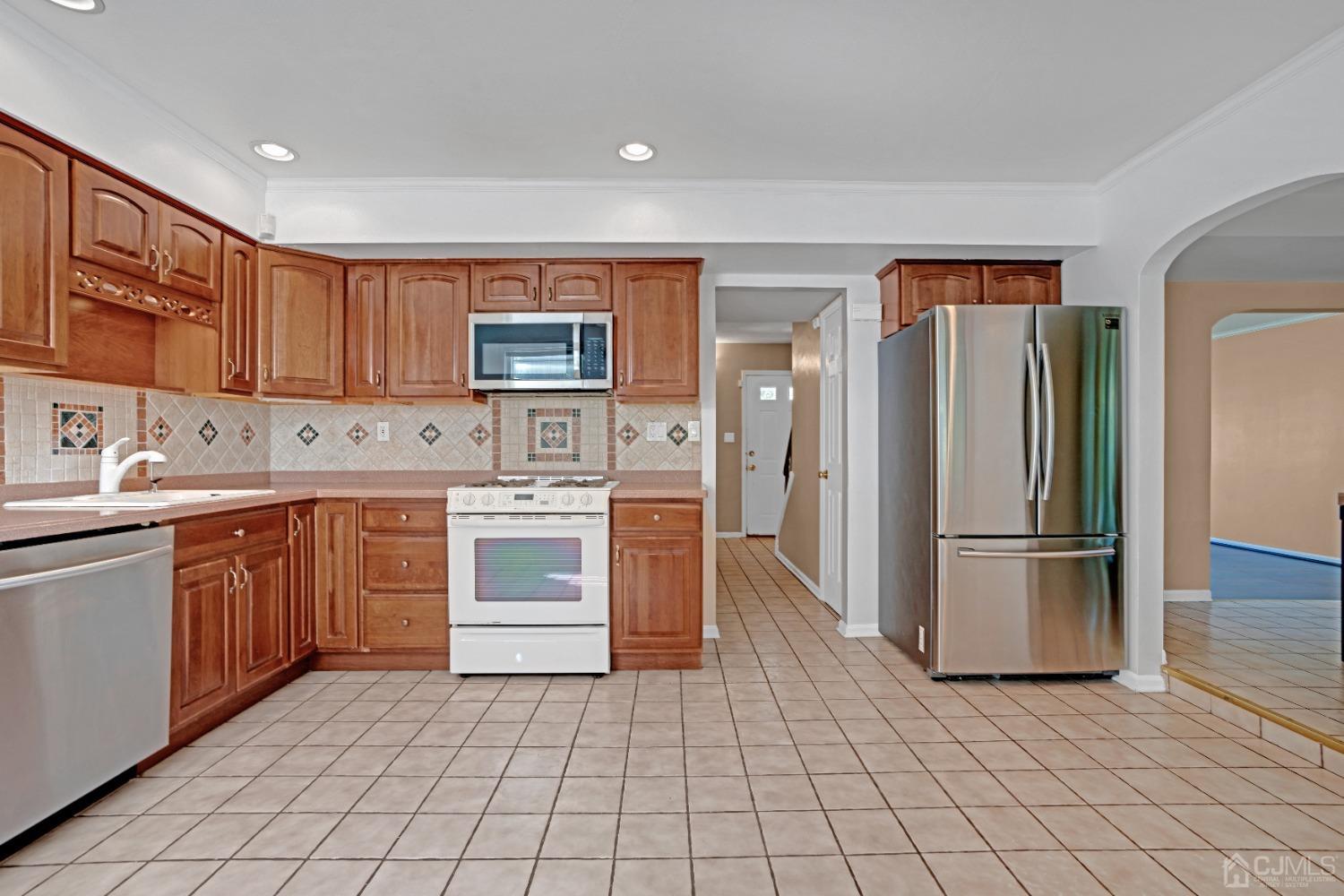 8 Farrington, Edison, NJ, 08820