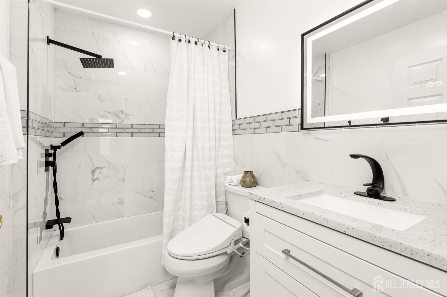 1125 W Waterford, Edison, NJ, 08817