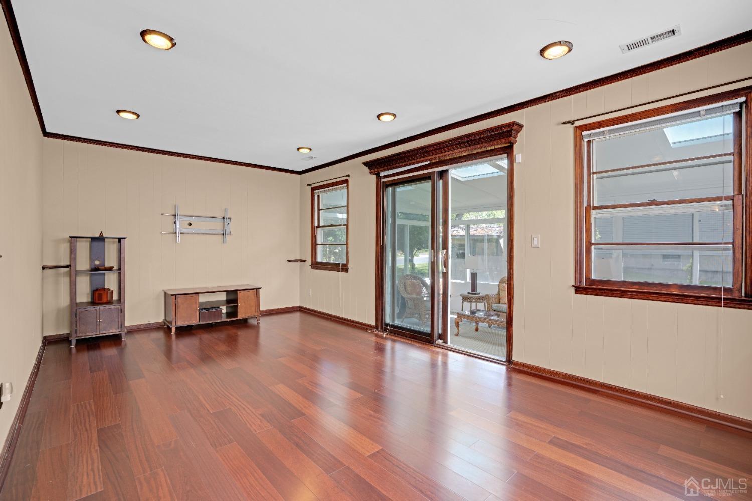 8 Farrington, Edison, NJ, 08820