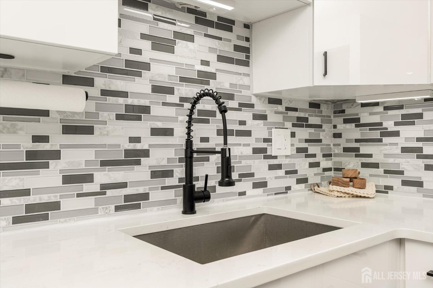 1125 W Waterford, Edison, NJ, 08817