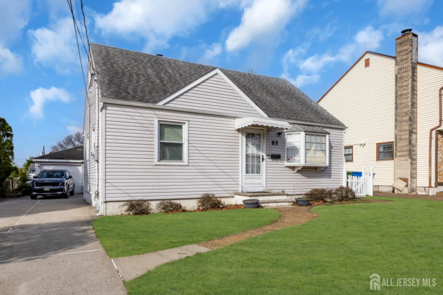 85 Coolidge, Sayreville, NJ, 08859