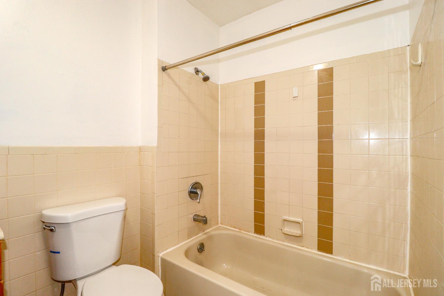 107 Edison Glen, Edison, NJ, 08837