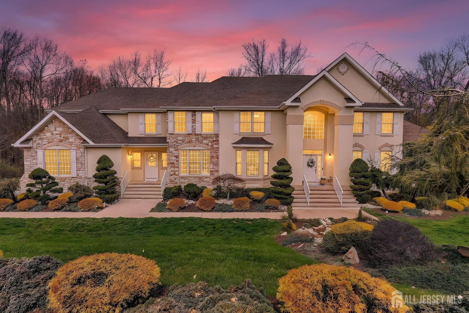 5 Lourdes Court, Farmingdale, NJ, 07727