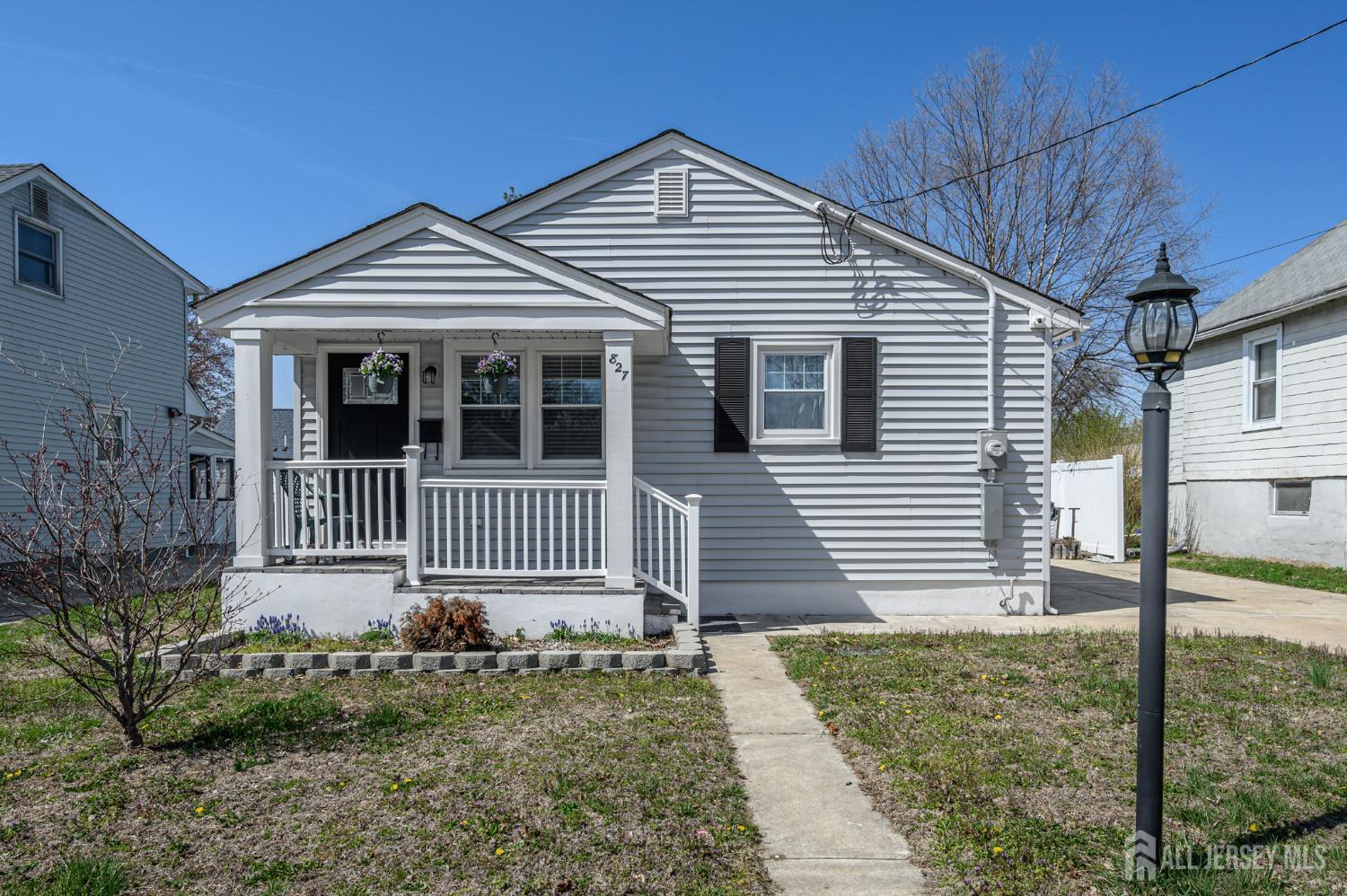 11 Beechwood, Keansburg, NJ, 07734