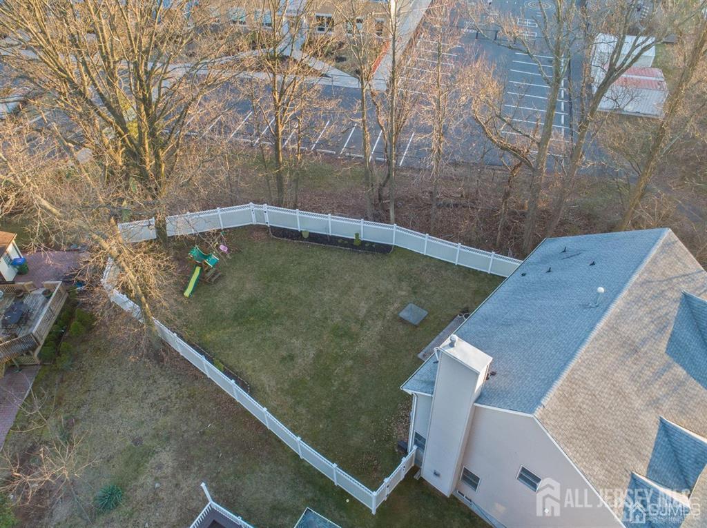 43 Melbloum, Edison, NJ, 08837