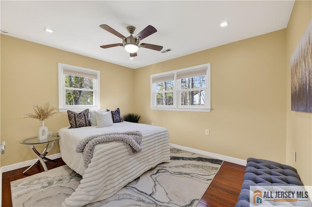 107 Finnegans, South Brunswick, NJ, 08824