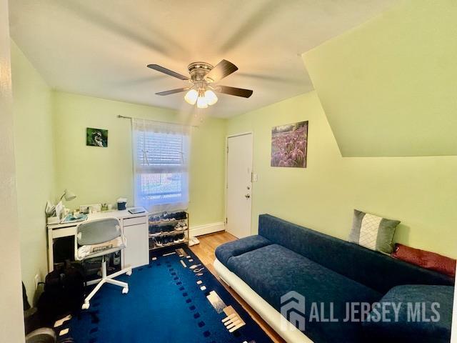 88 Fox UNIT 4A, Edison, NJ, 08817