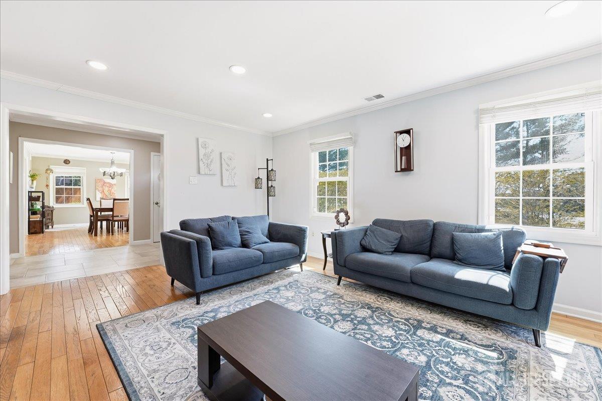 20 Fair Acres, South Brunswick, NJ, 08540