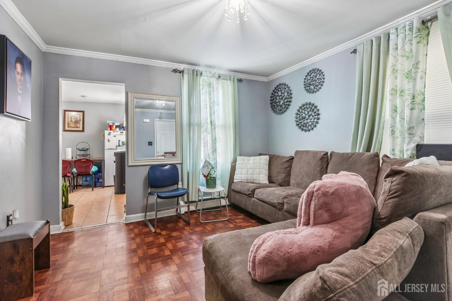 208 Gordon, Perth Amboy, NJ, 08861