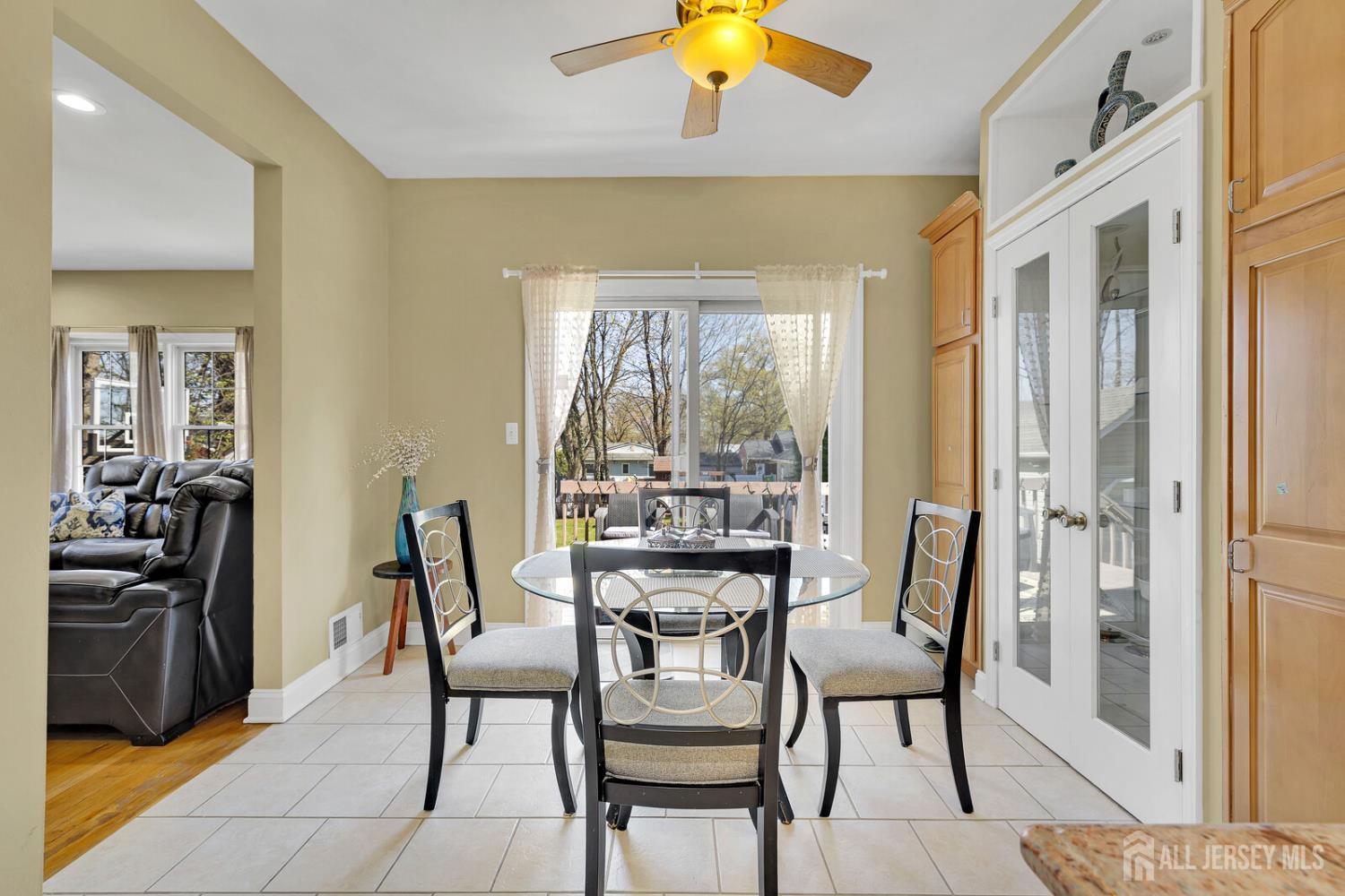 29 Tower, Edison, NJ, 08820