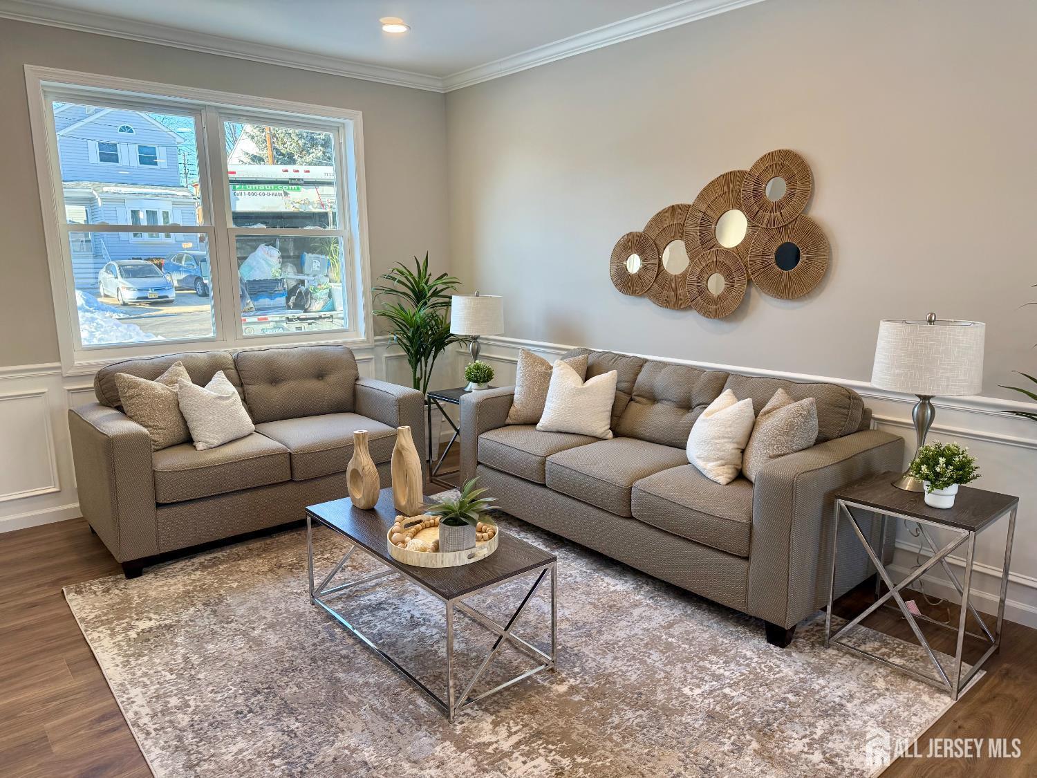 7 Vale, Edison, NJ, 08817