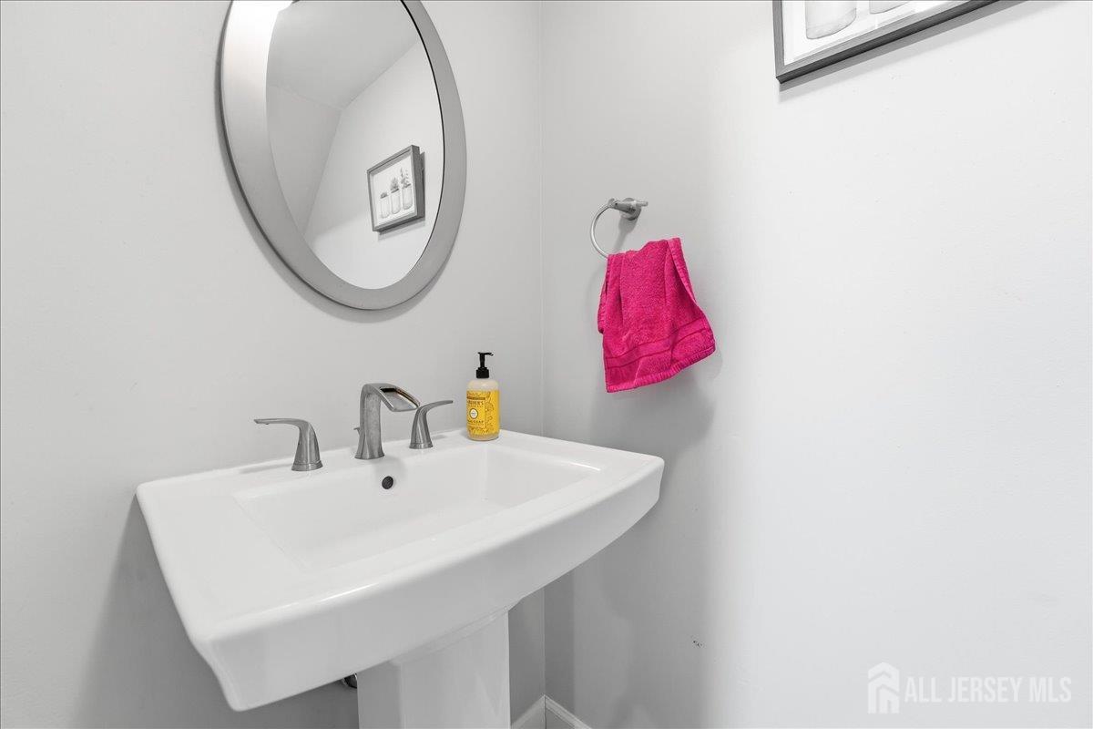 20 Fair Acres, South Brunswick, NJ, 08540