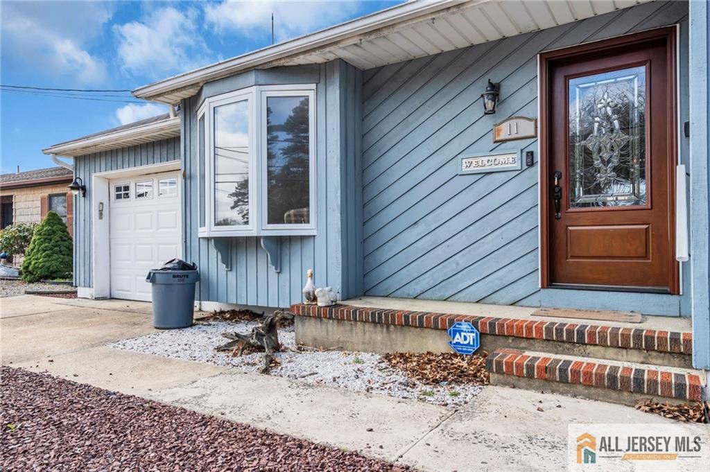 11 Parkers Point, Lacey, NJ, 08731