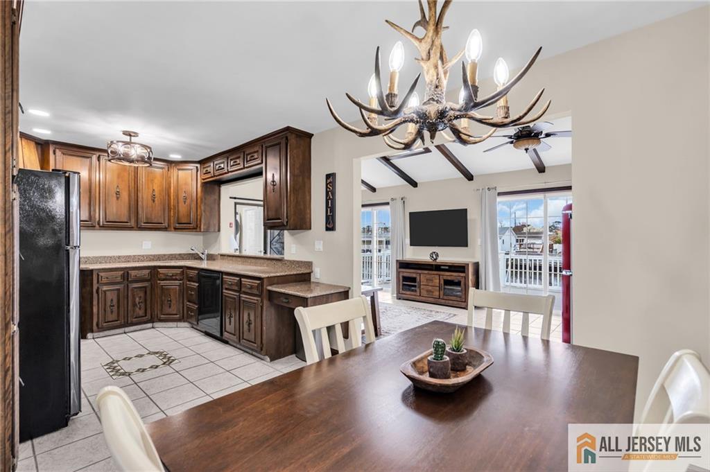 11 Parkers Point, Lacey, NJ, 08731