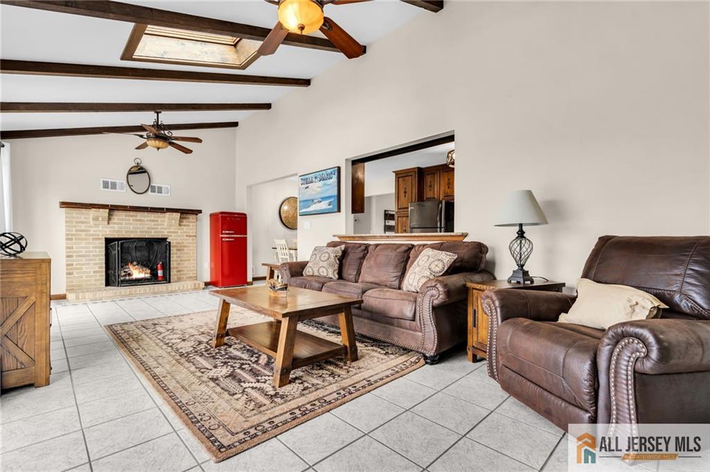 11 Parkers Point, Lacey, NJ, 08731