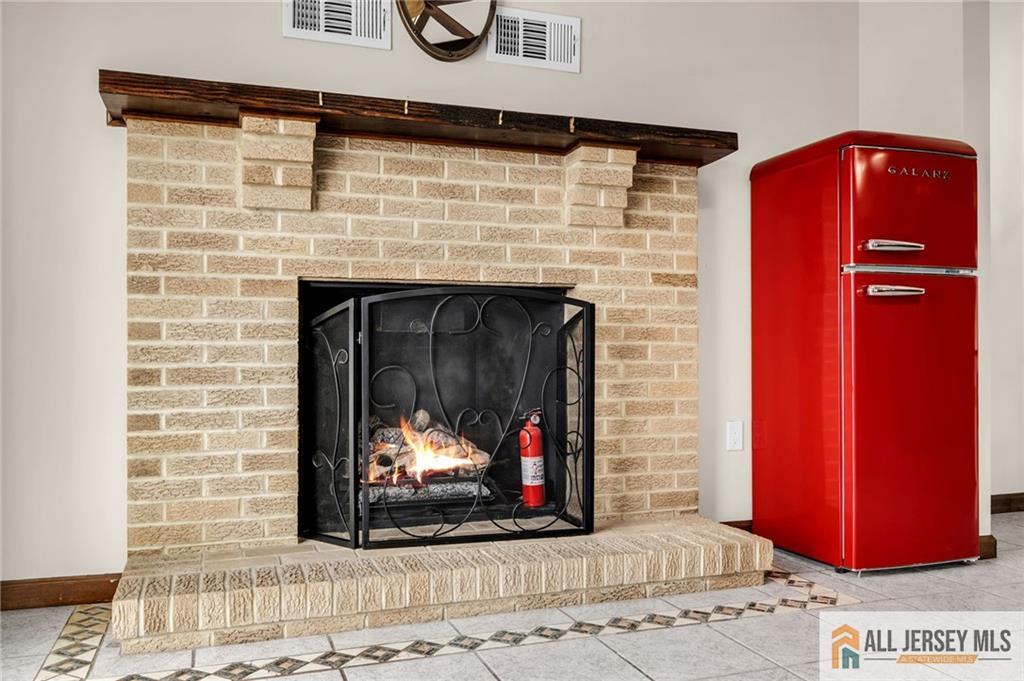 11 Parkers Point, Lacey, NJ, 08731