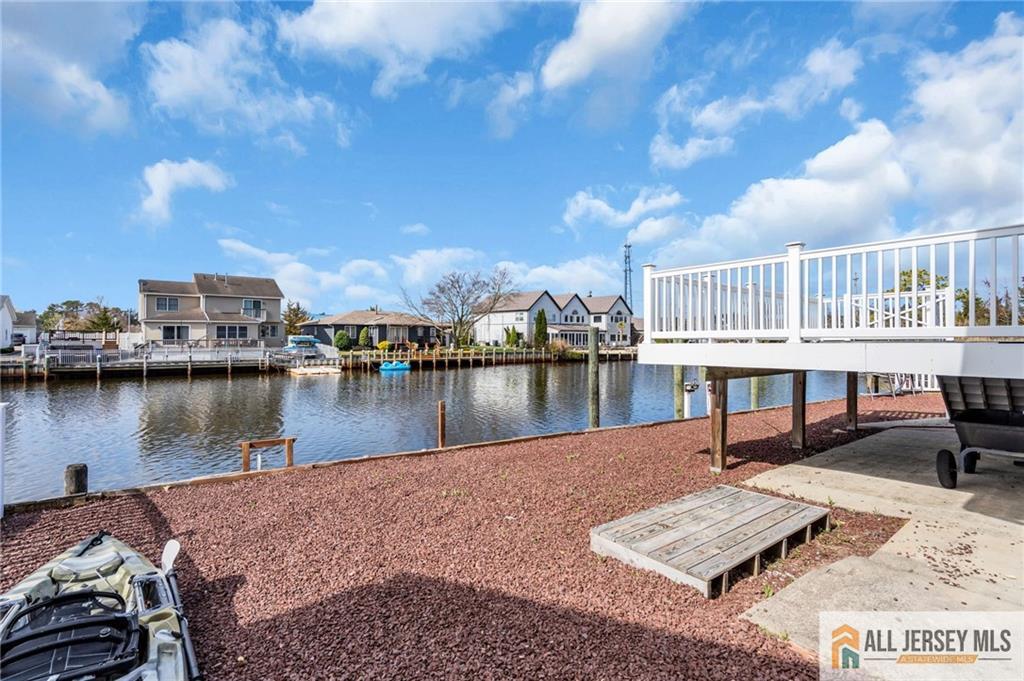 11 Parkers Point, Lacey, NJ, 08731