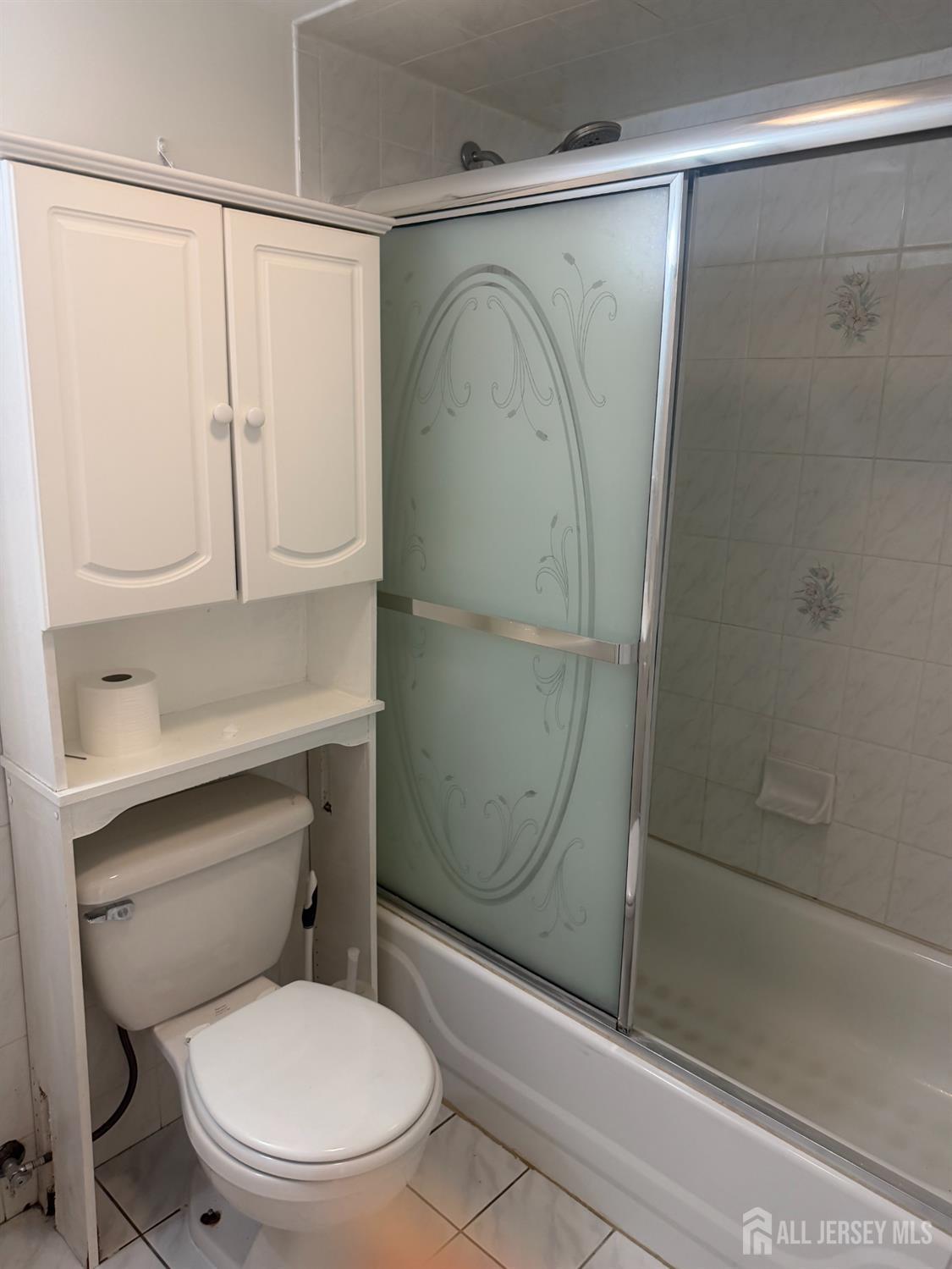 13 OAK WOOD, Parlin, NJ, 08859