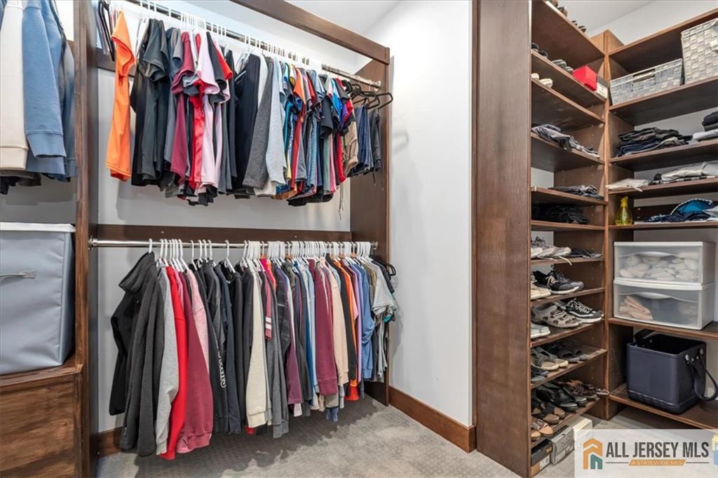 235 Longview Union Grove, Far Hills, NJ, 07931