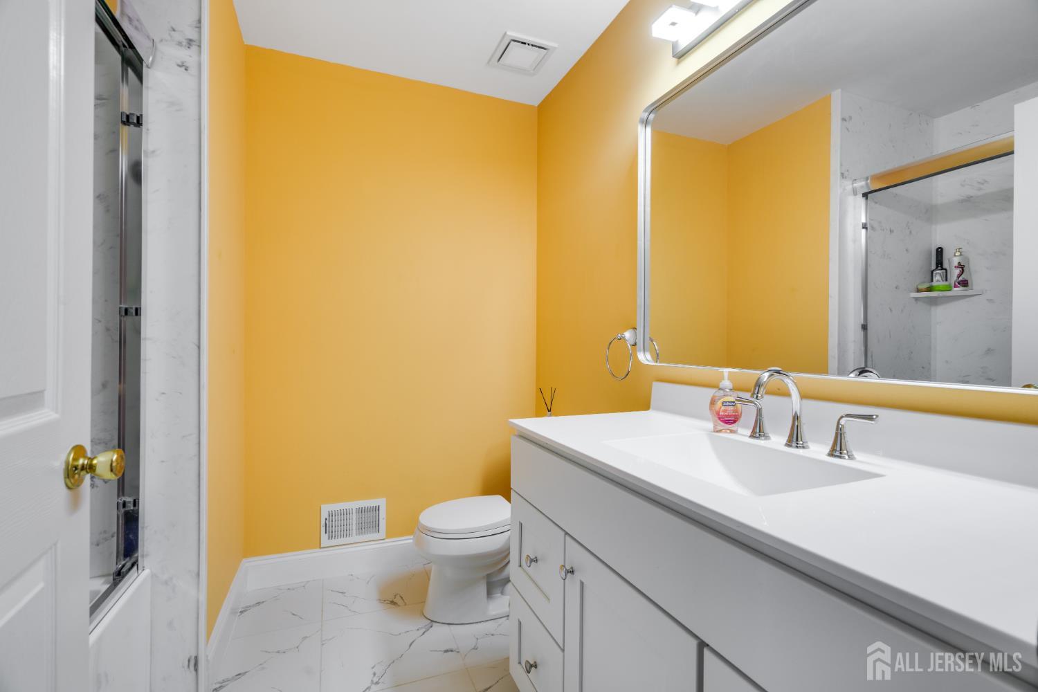 103 Creststone, South Brunswick, NJ, 08540