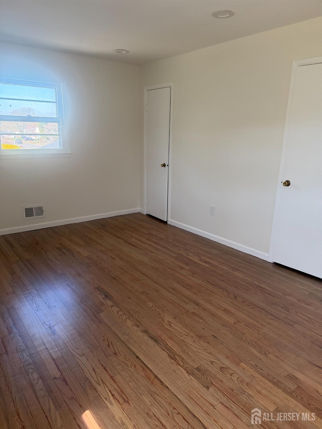 13 OAK WOOD, Parlin, NJ, 08859