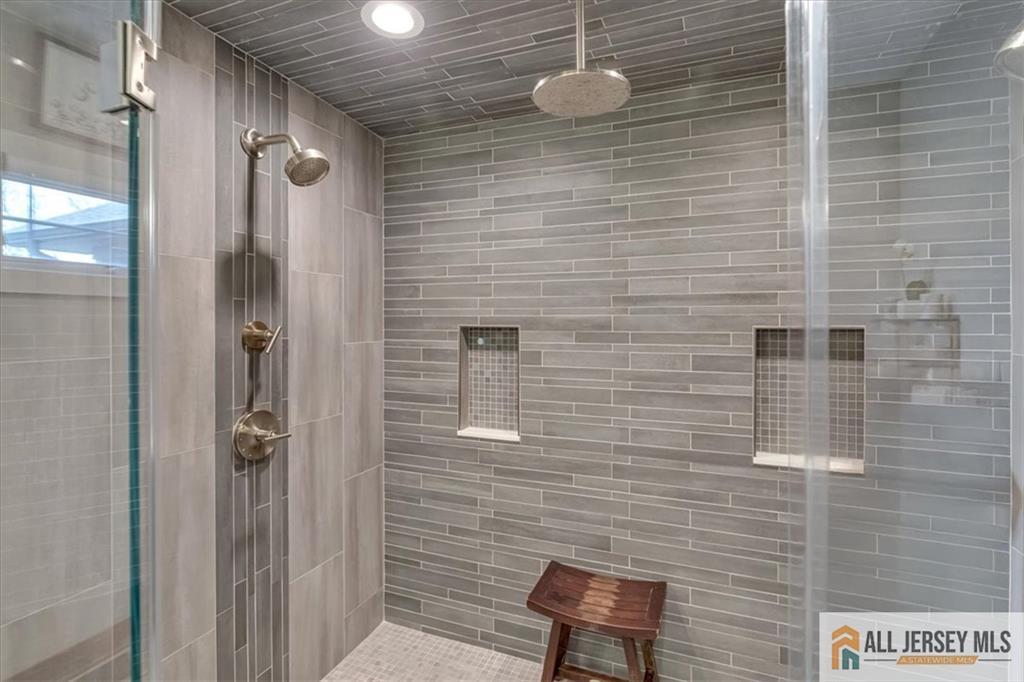 235 Longview Union Grove, Far Hills, NJ, 07931