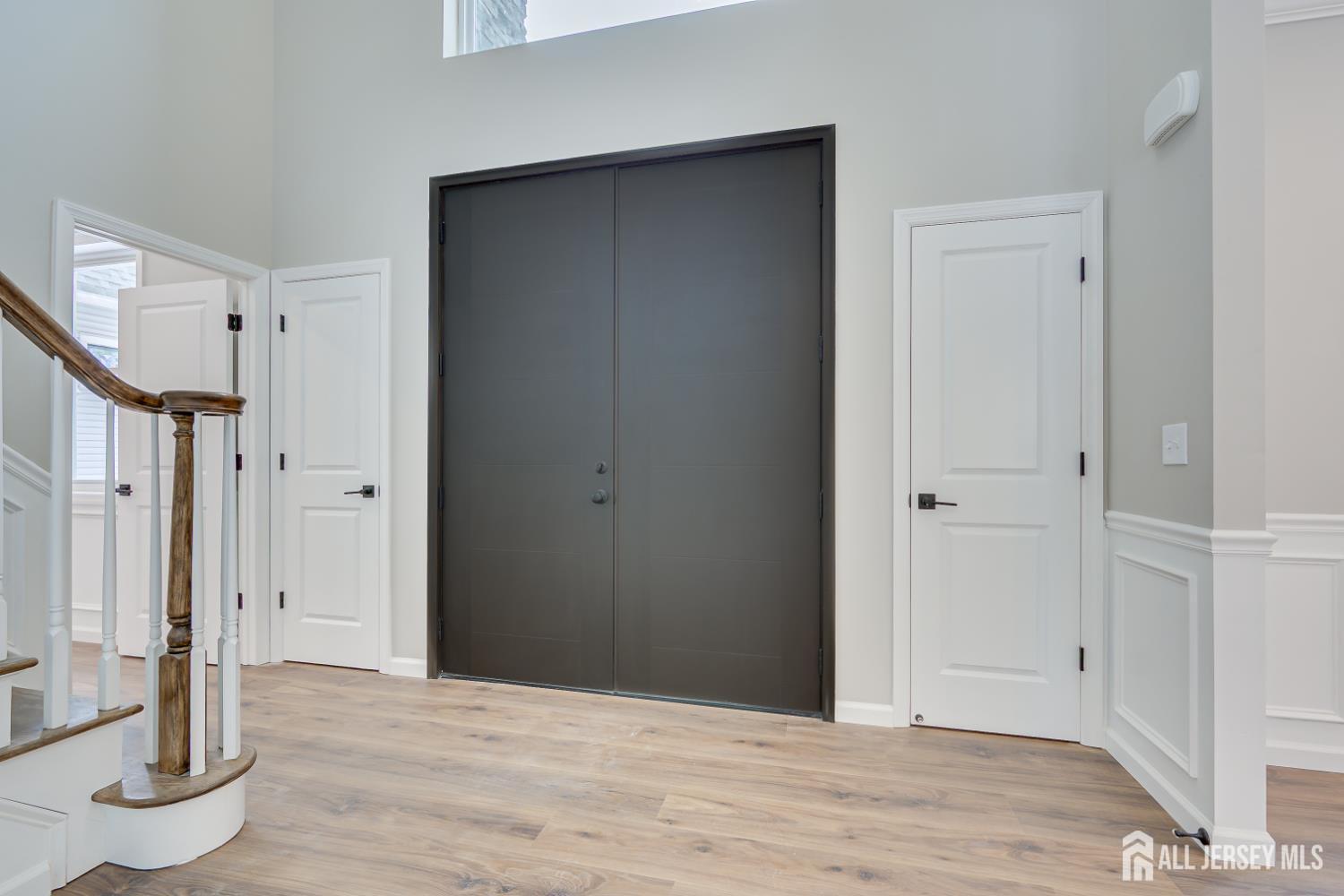 7 Vale, Edison, NJ, 08817