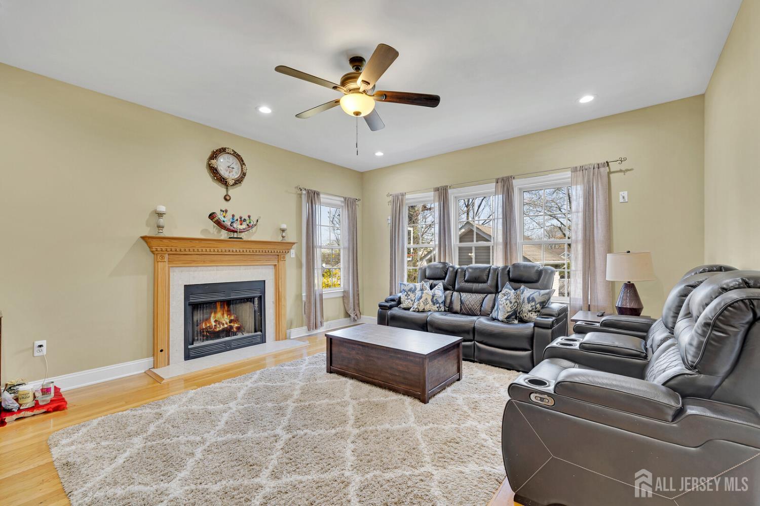 29 Tower, Edison, NJ, 08820