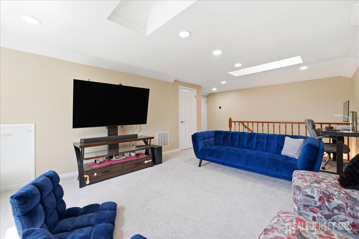 20 Fair Acres, South Brunswick, NJ, 08540