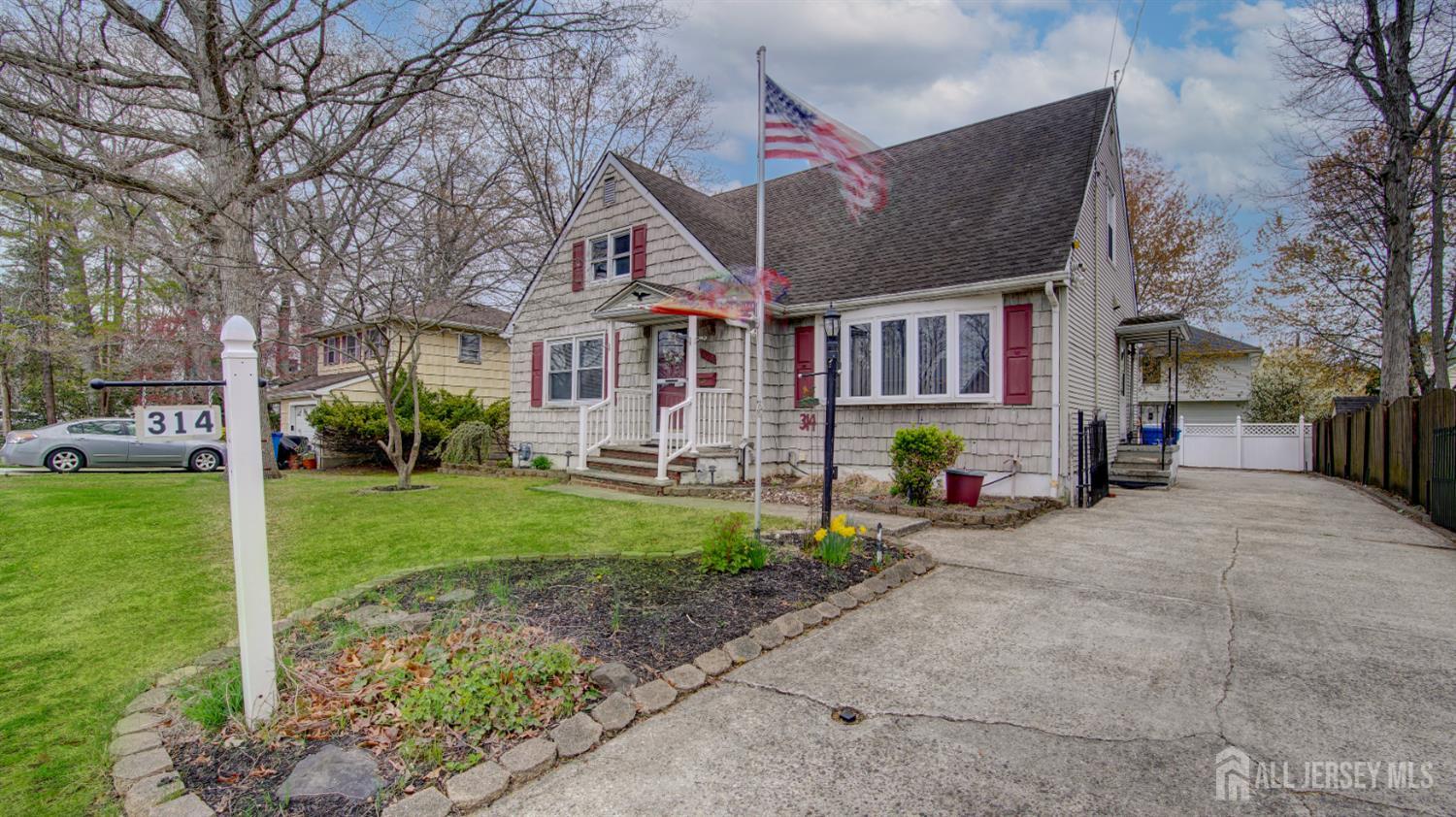 314 Adirondack, Spotswood, NJ, 08884