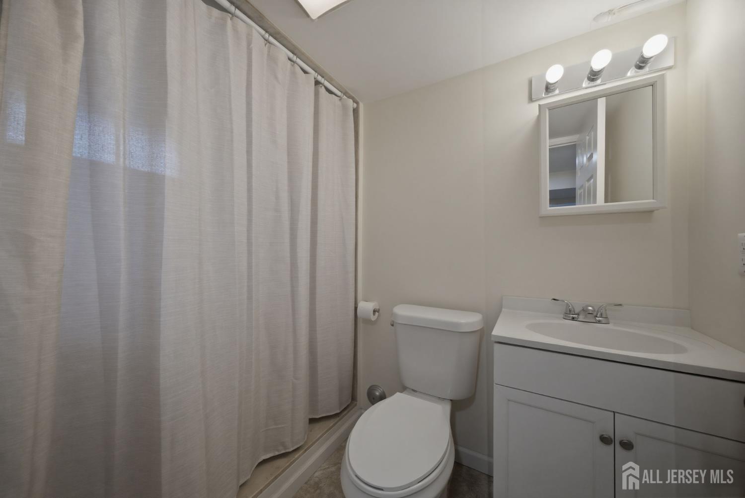 157 Freeman, Woodbridge Proper, NJ, 07095