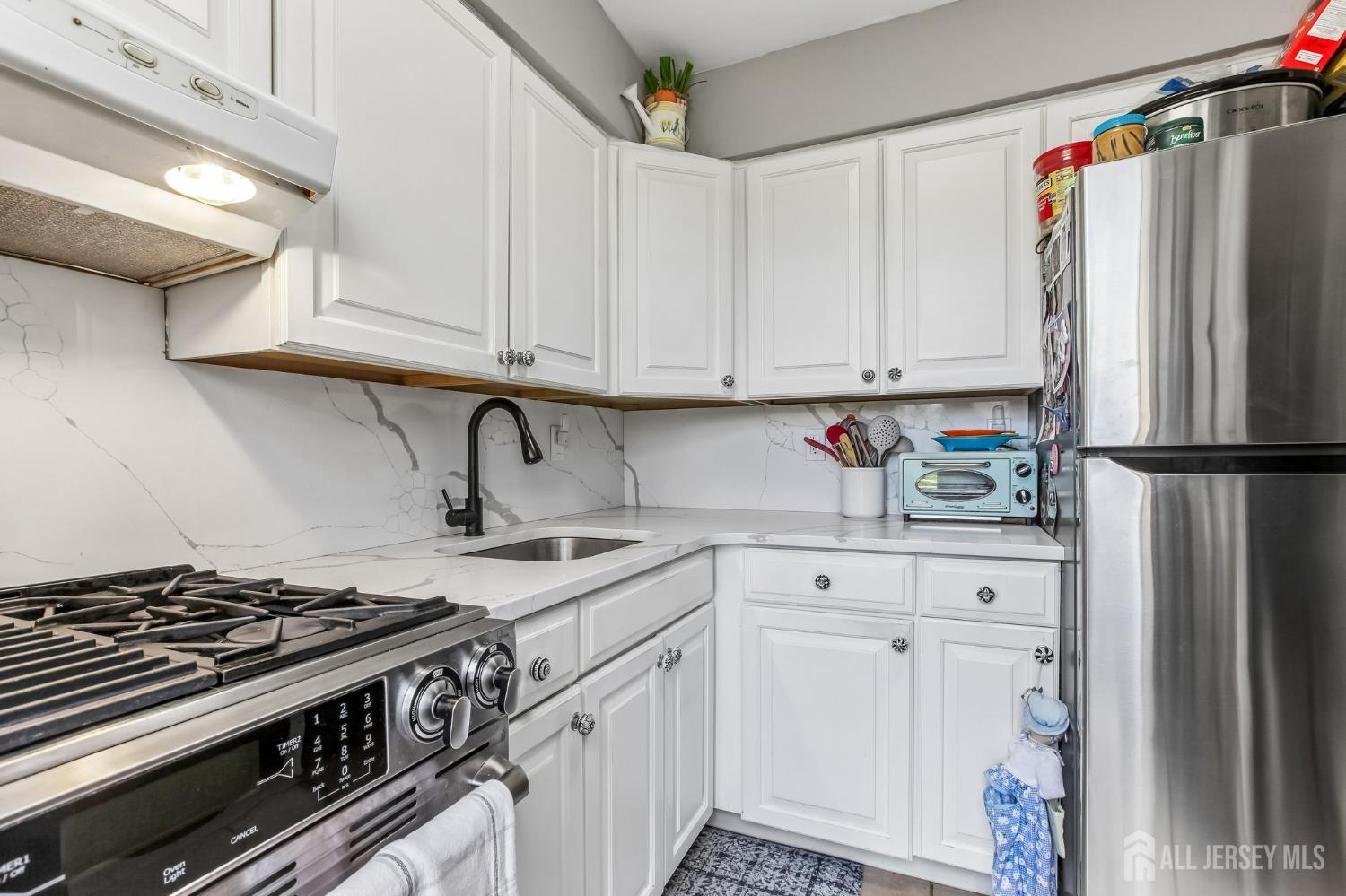 500 Cliffwood UNIT D13, Matawan, NJ, 07747