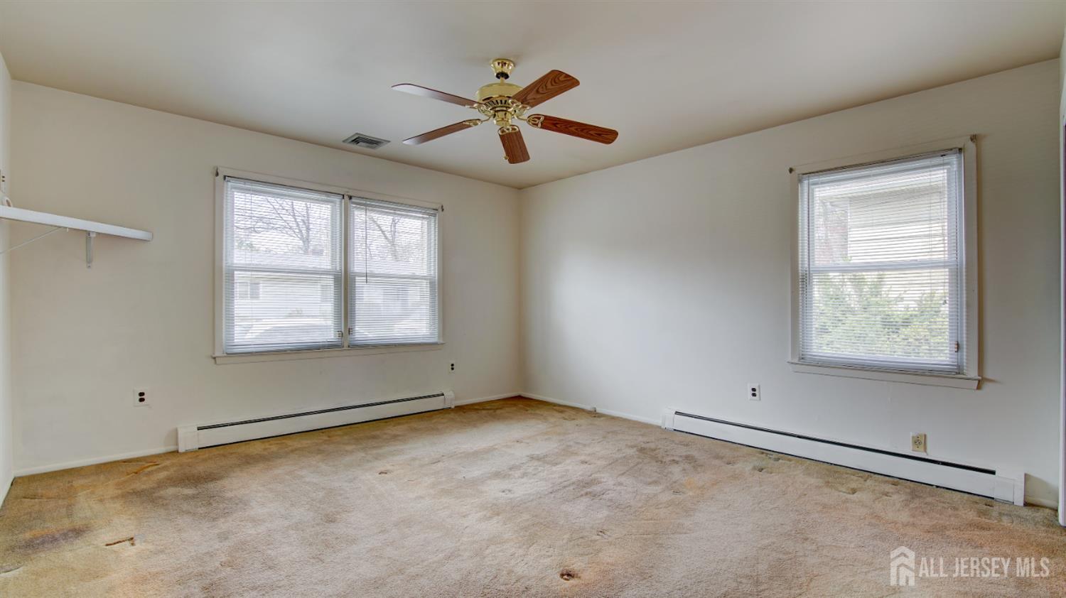 314 Adirondack, Spotswood, NJ, 08884