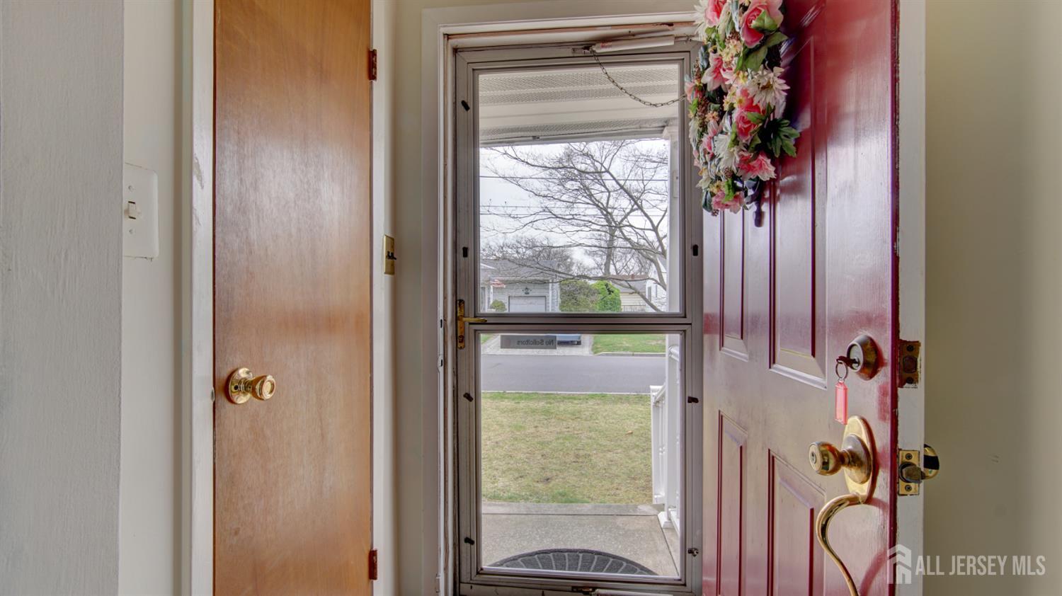 314 Adirondack, Spotswood, NJ, 08884