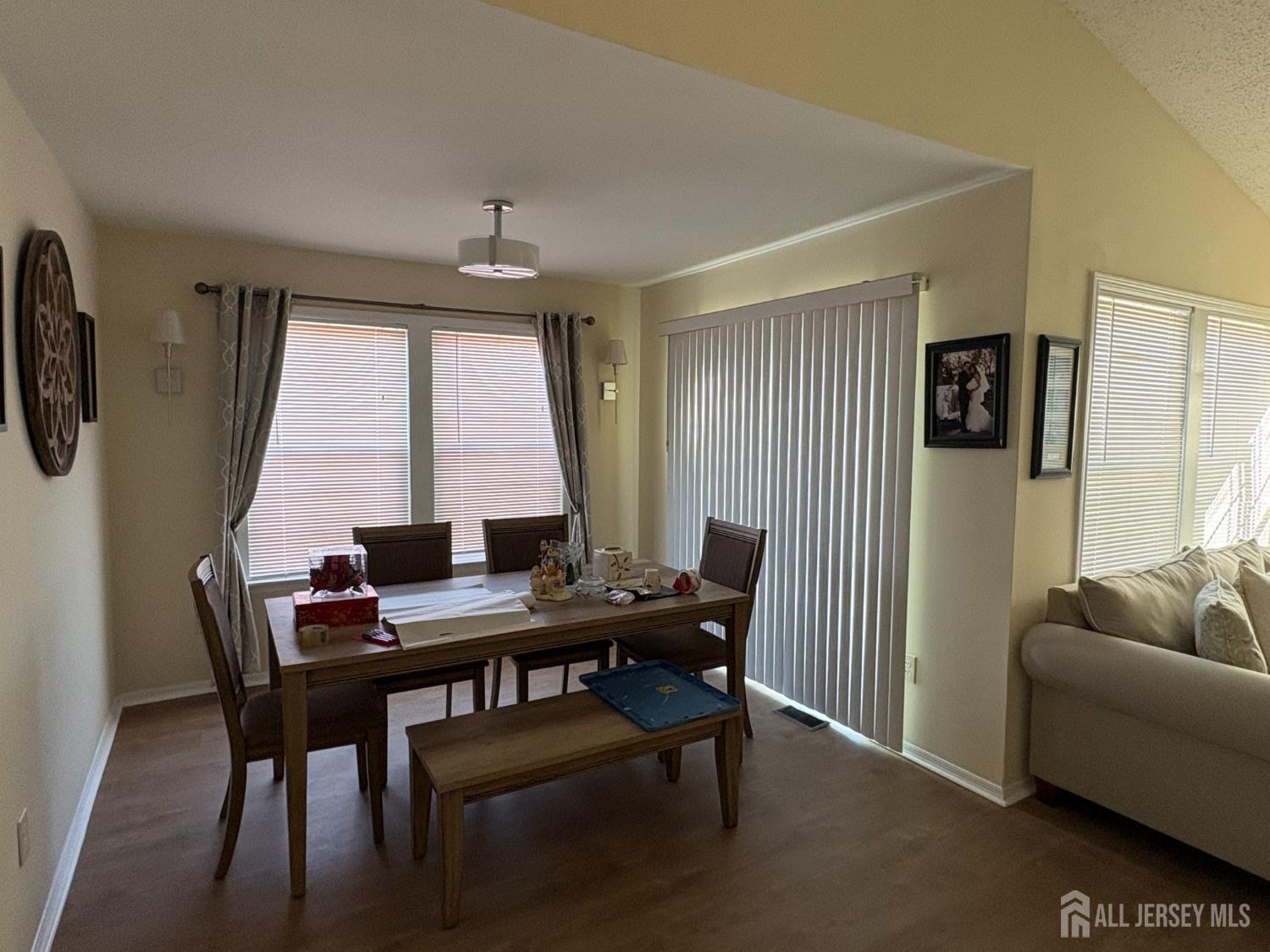 413 Paderewski, Perth Amboy, NJ, 08861