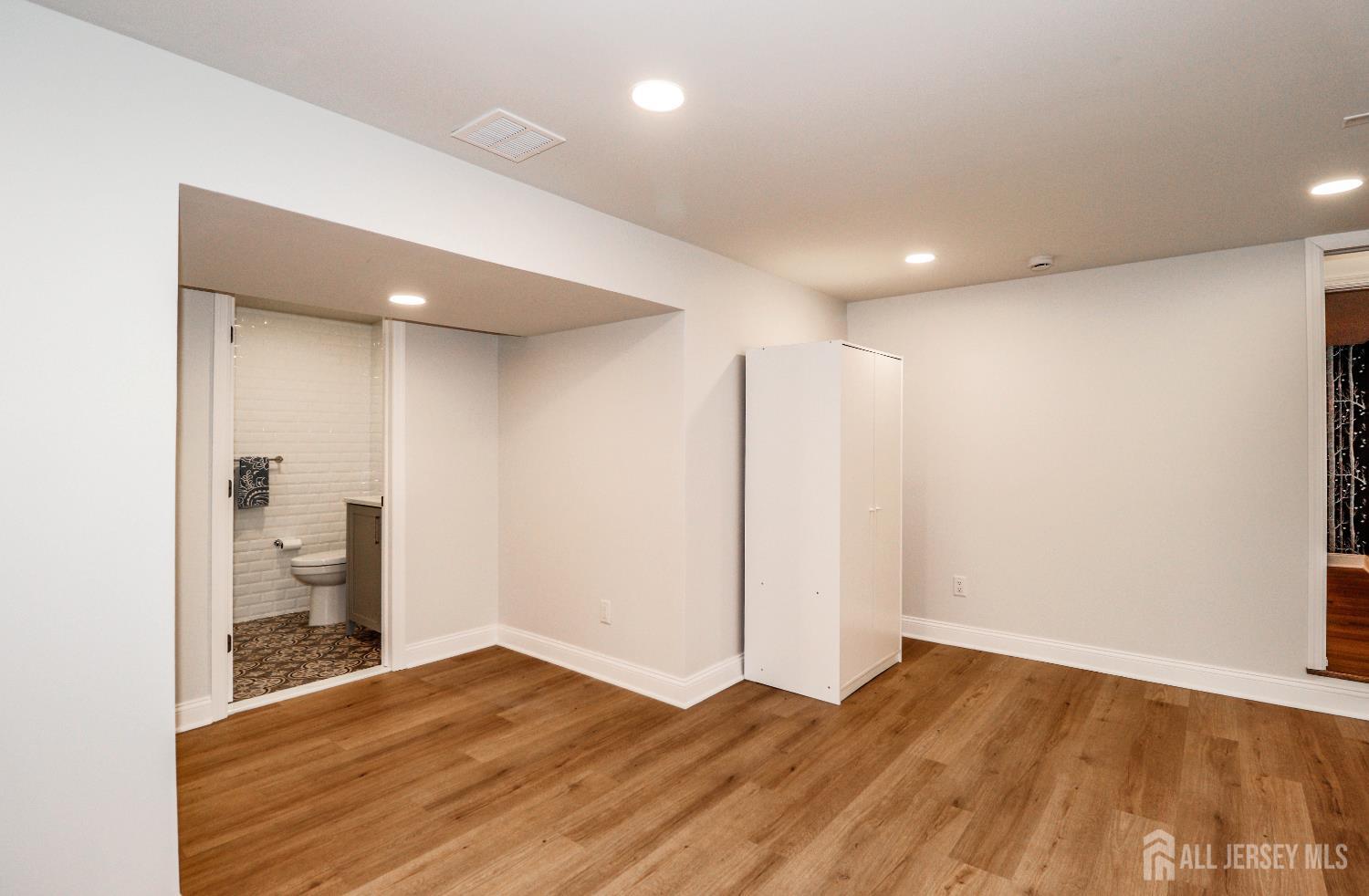 113 Spear, Metuchen, NJ, 08840