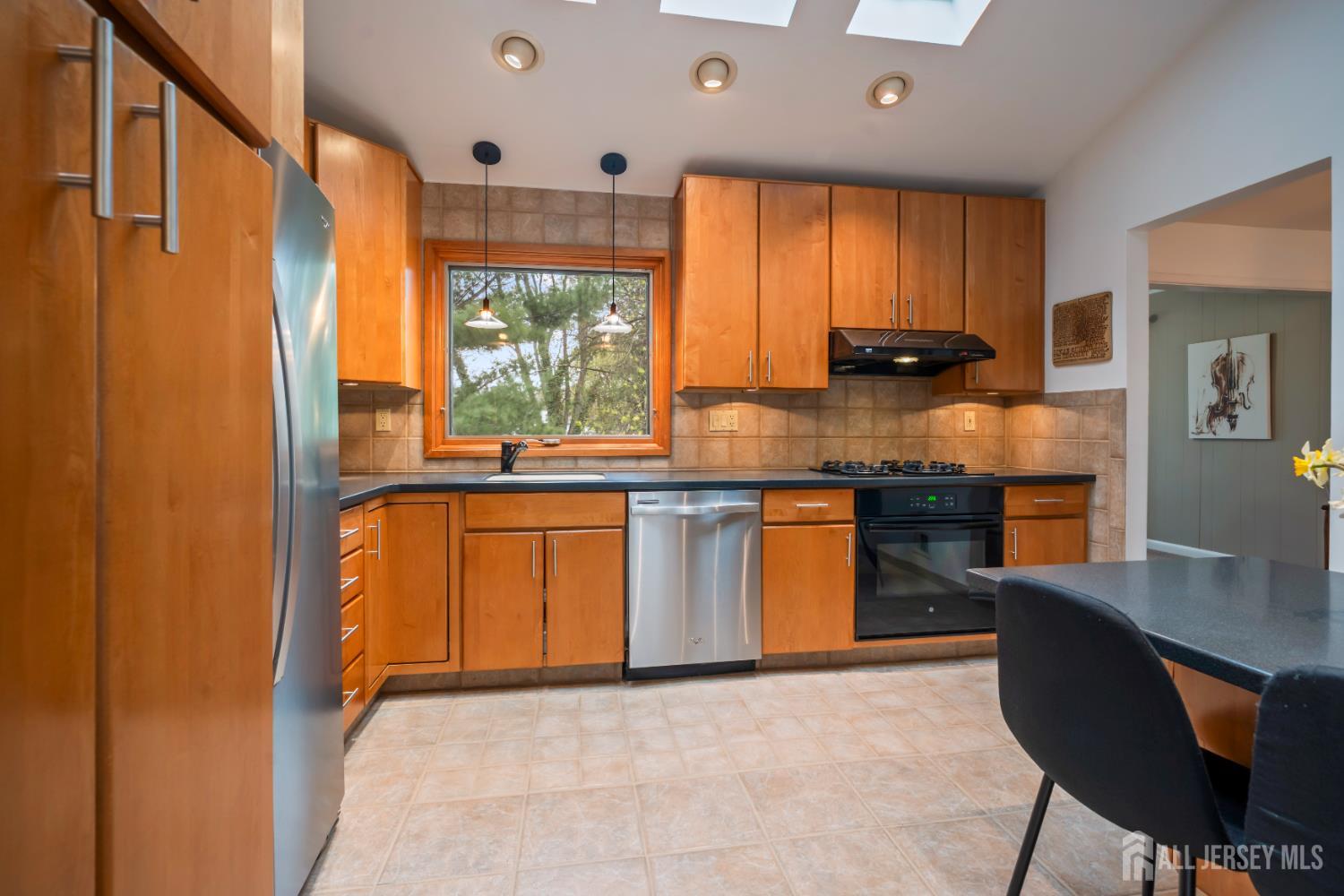 3 Vauxhall, East Brunswick, NJ, 08816