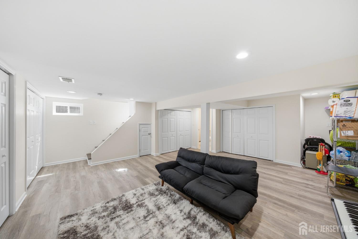 157 Freeman, Woodbridge Proper, NJ, 07095