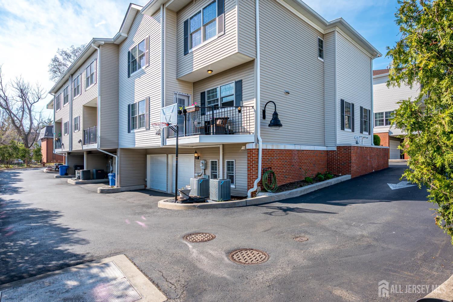 197-A Amboy, Metuchen, NJ, 08840