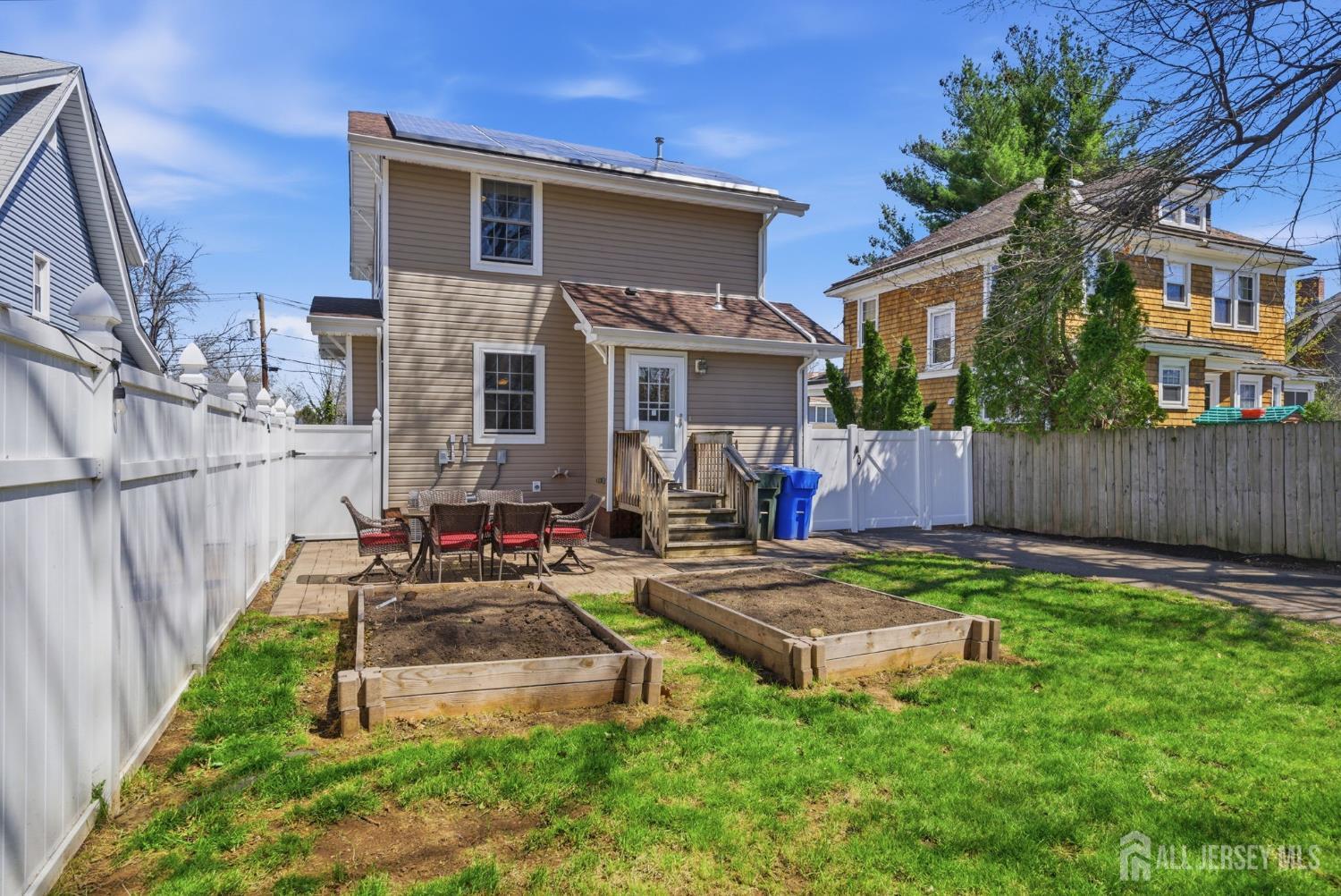 157 Freeman, Woodbridge Proper, NJ, 07095