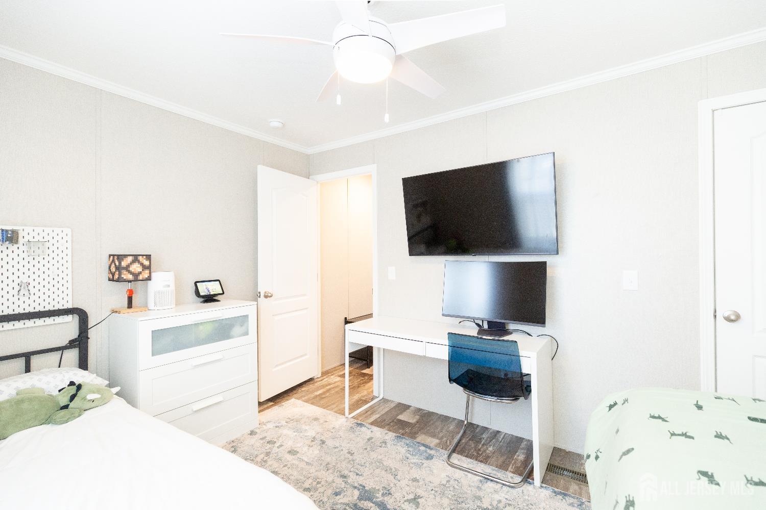 12 Maine, South Brunswick, NJ, 08852