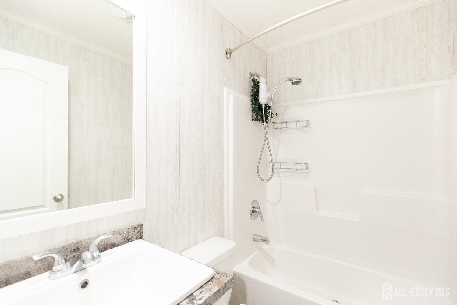 12 Maine, South Brunswick, NJ, 08852