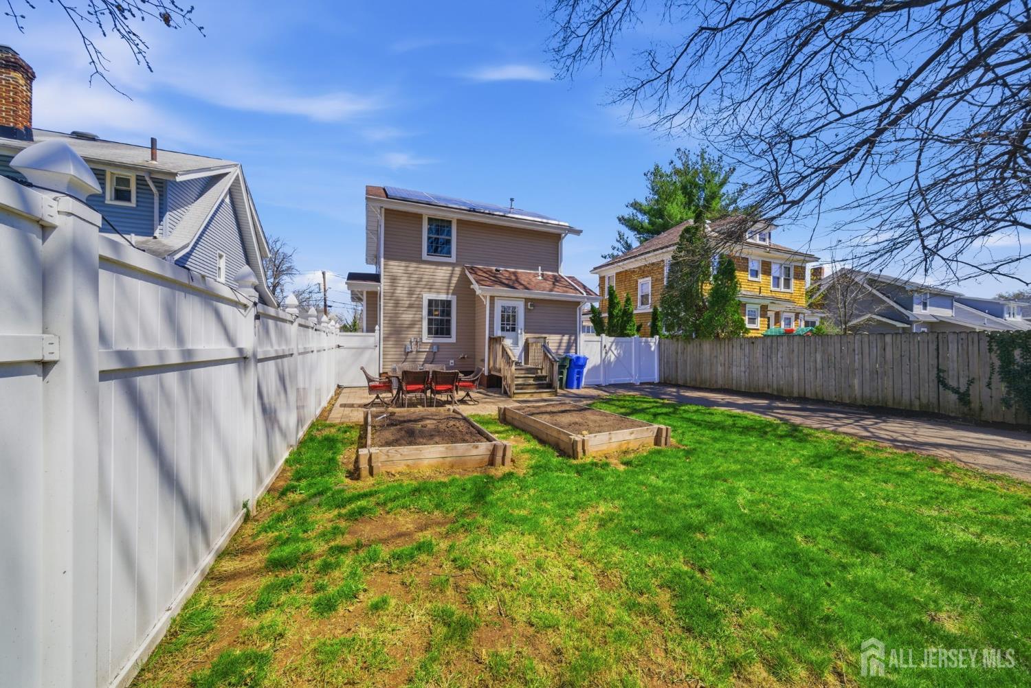 157 Freeman, Woodbridge Proper, NJ, 07095