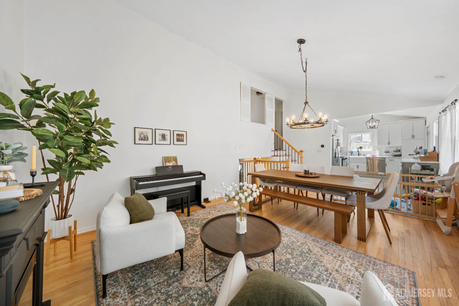 22 Partch, Edison, NJ, 08817