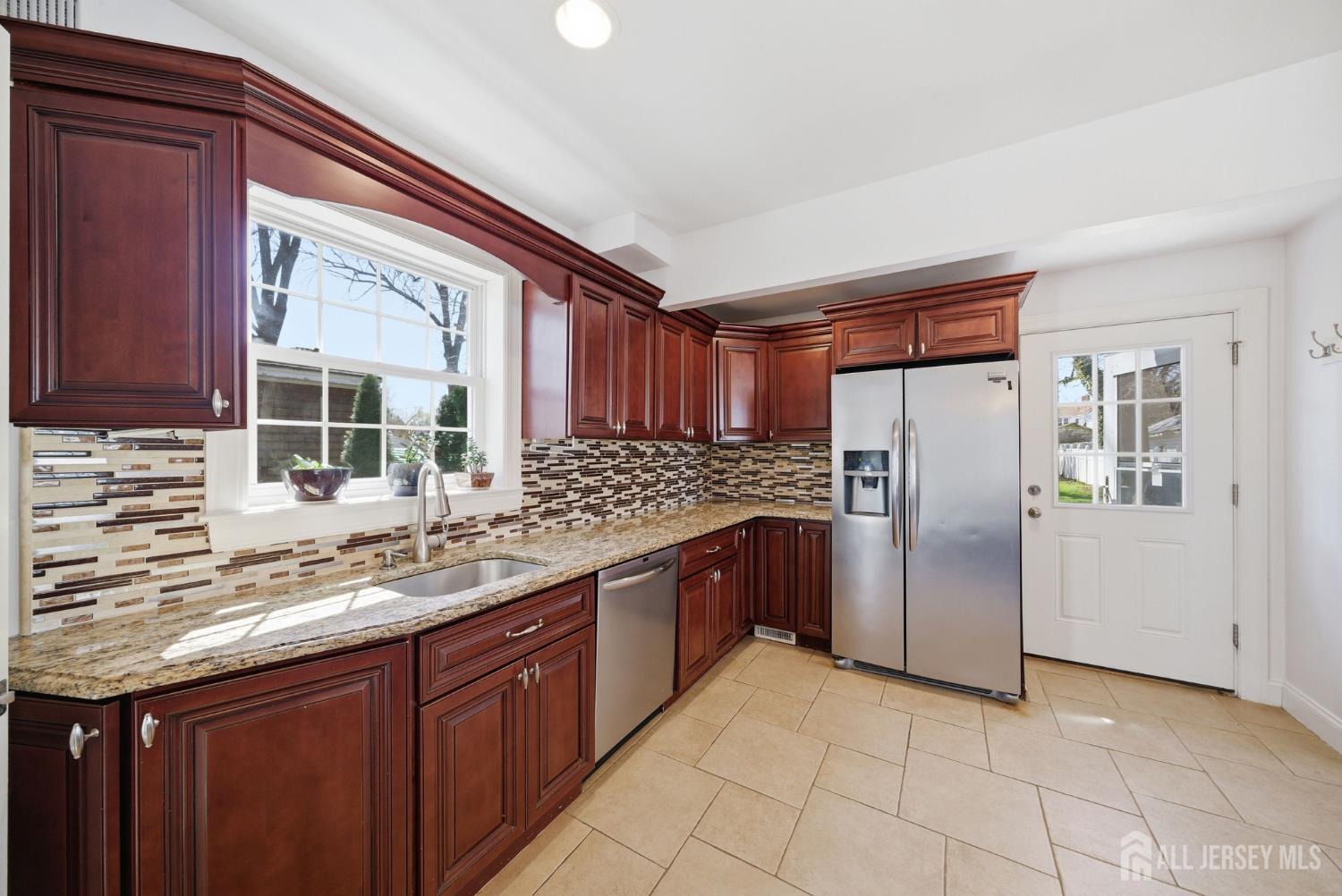 157 Freeman, Woodbridge Proper, NJ, 07095