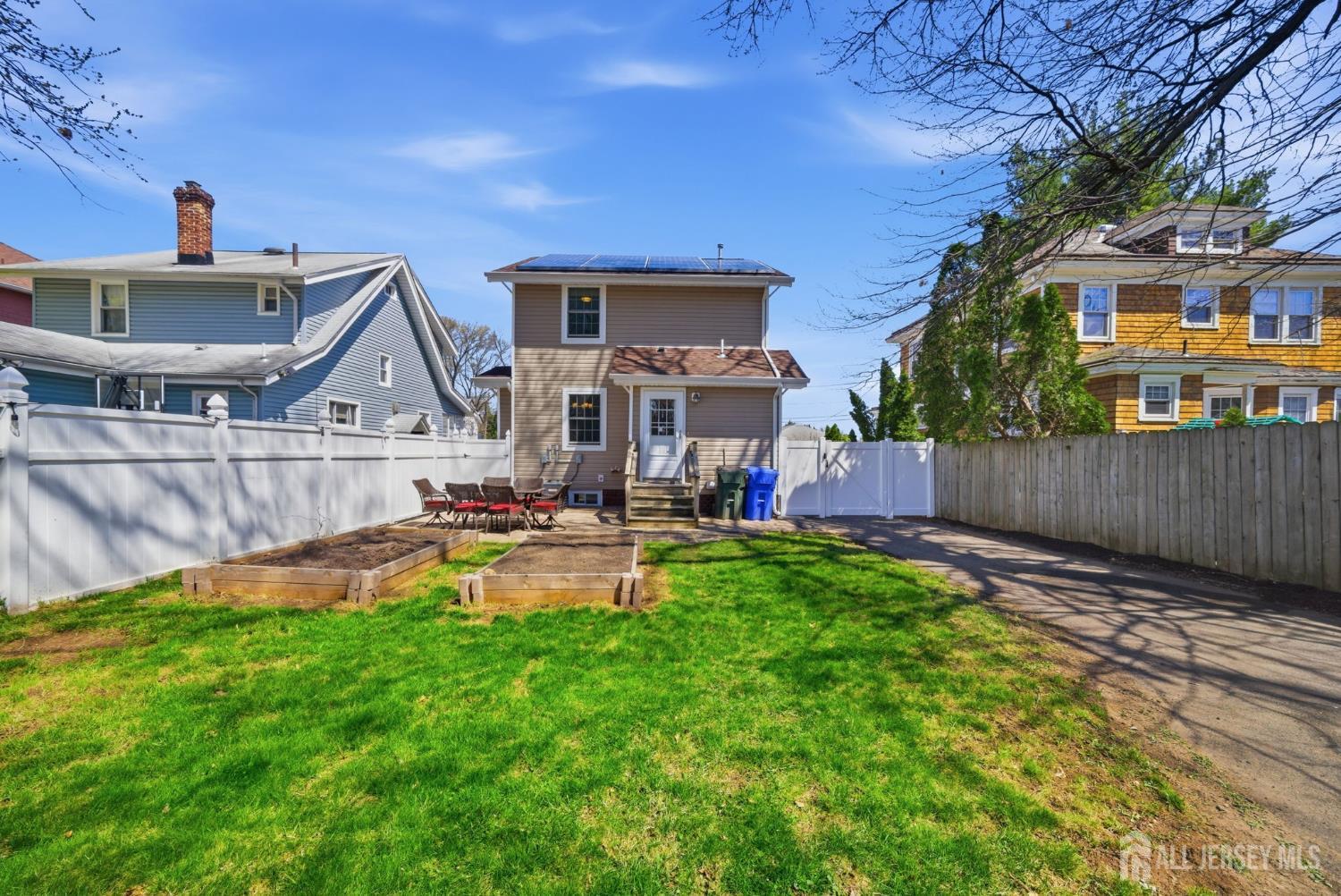 157 Freeman, Woodbridge Proper, NJ, 07095