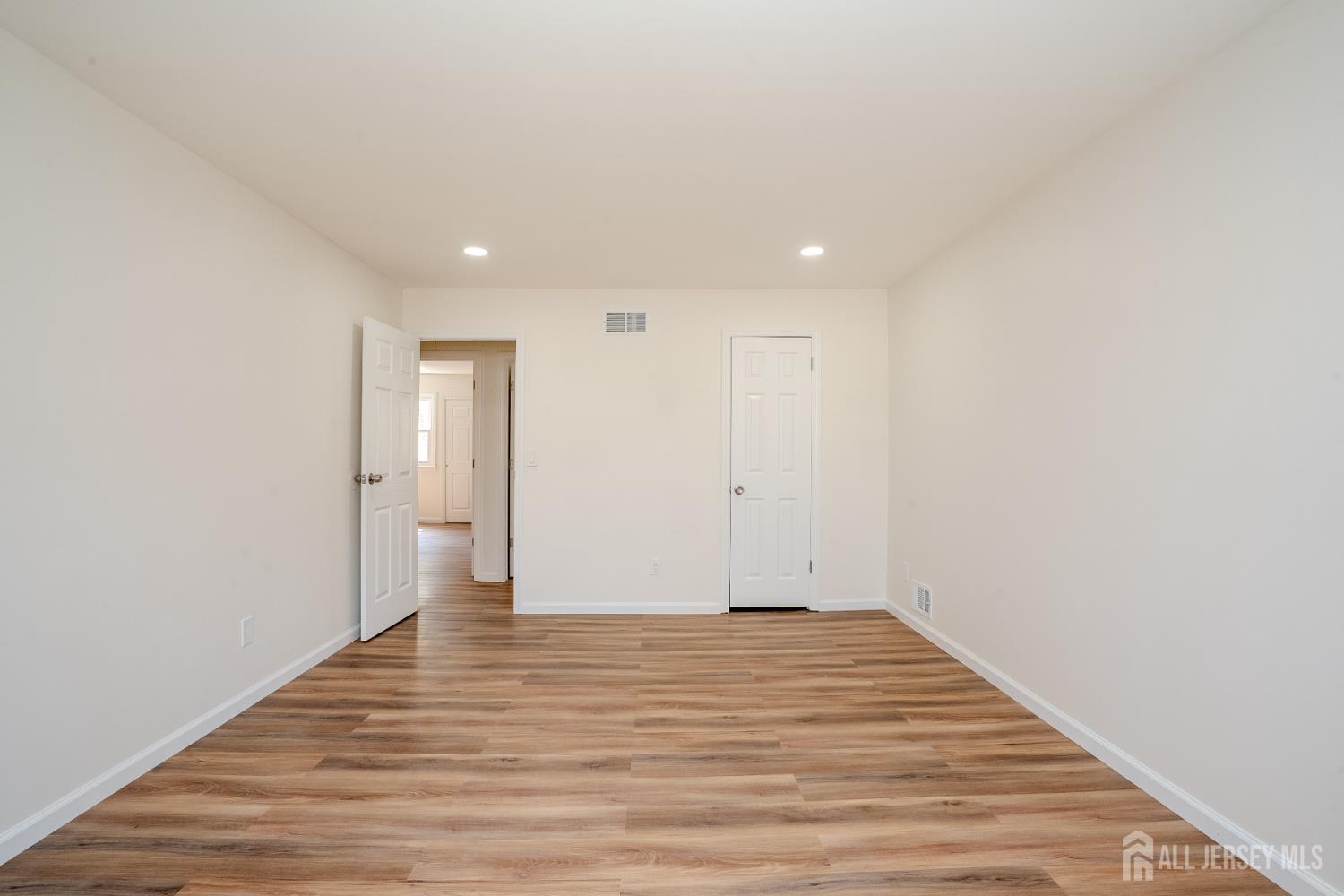 26 Davids, South Brunswick, NJ, 08810