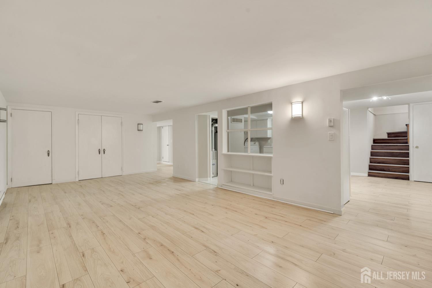 254 E GEORGE, Iselin, NJ, 08830