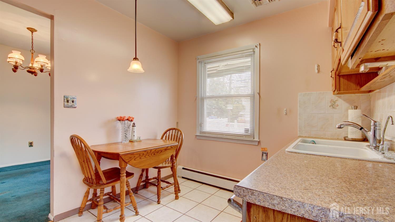 314 Adirondack, Spotswood, NJ, 08884